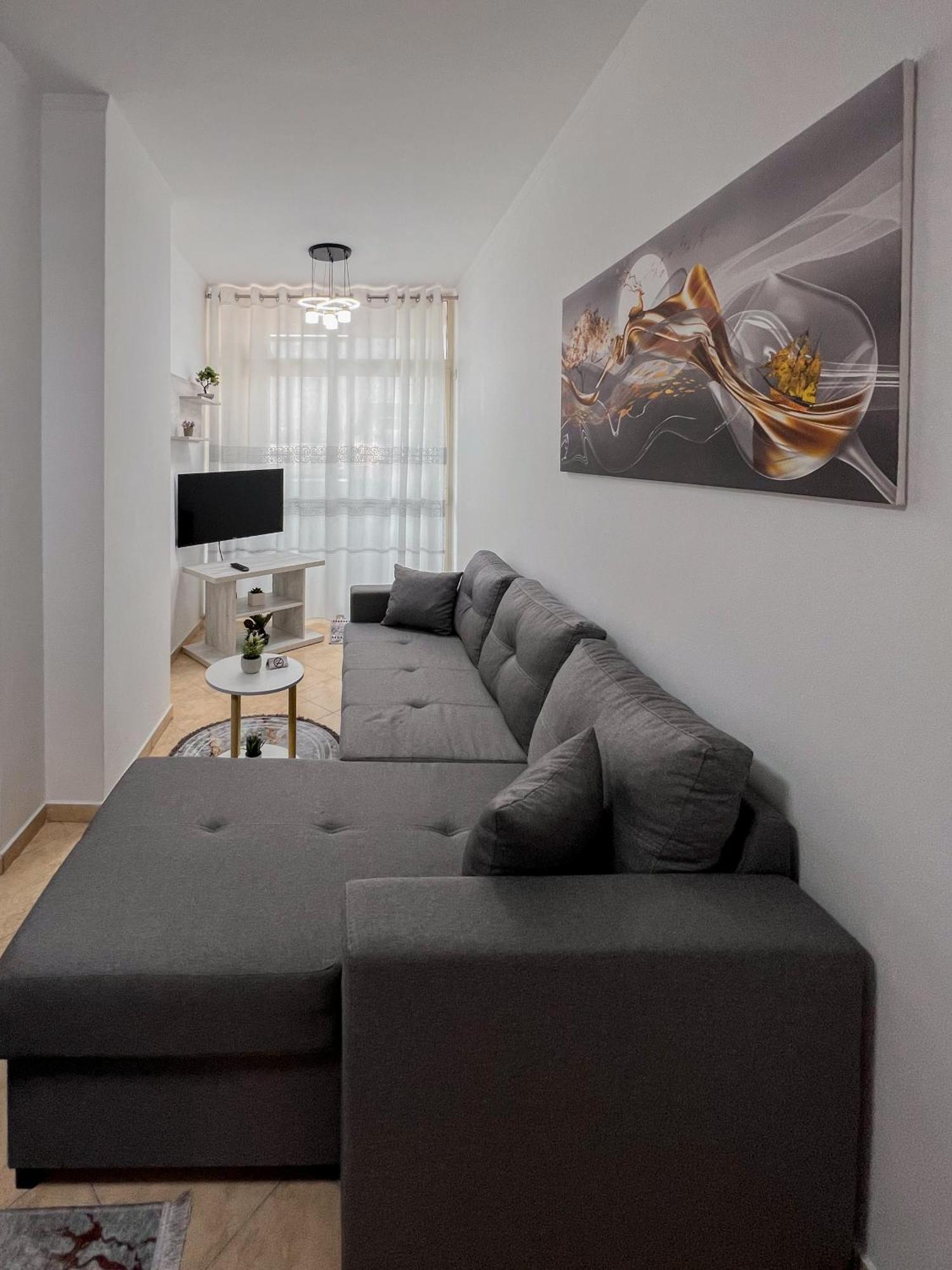 Tirana City Stay Apartments Ngoại thất bức ảnh