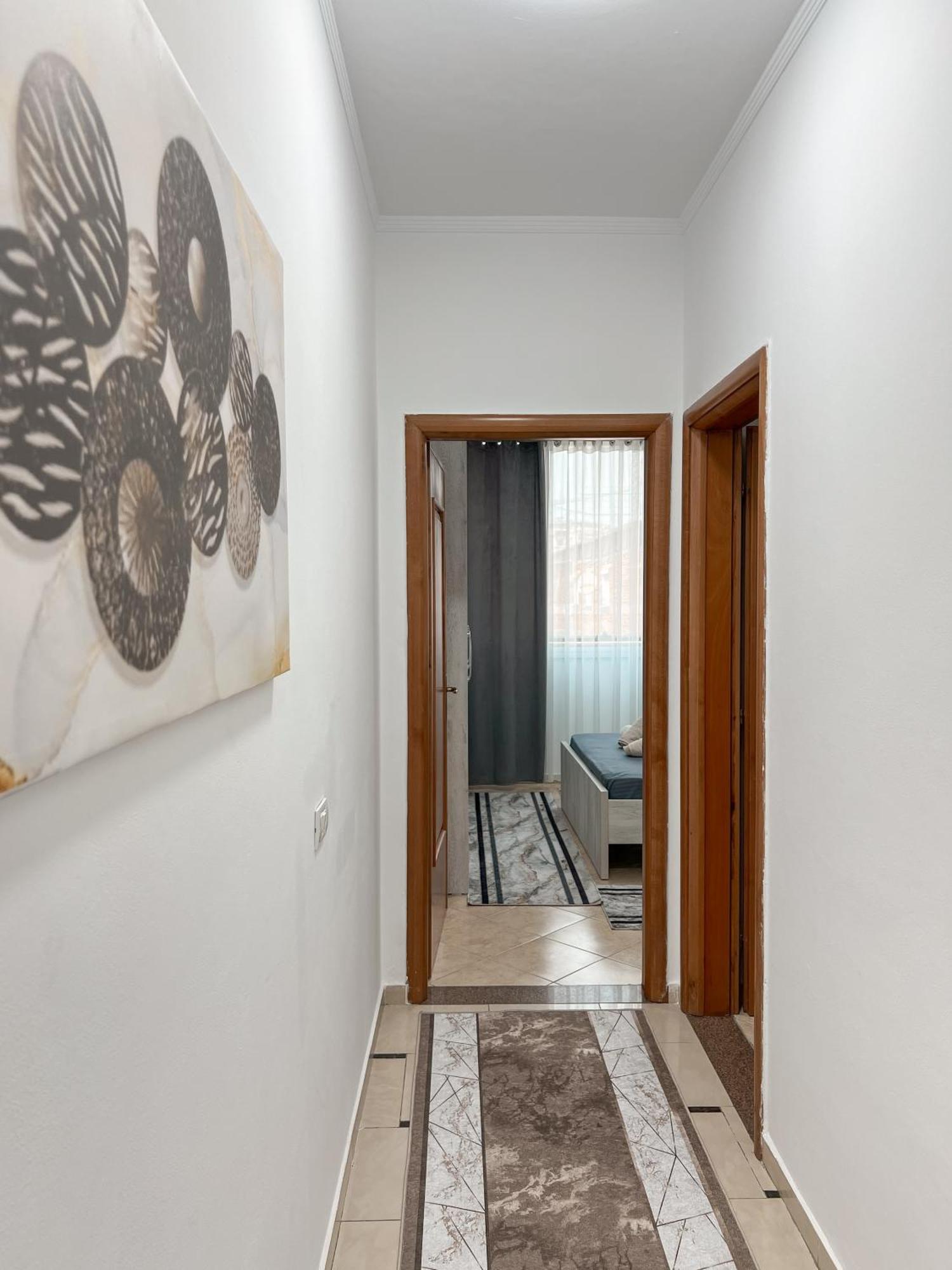 Tirana City Stay Apartments Ngoại thất bức ảnh