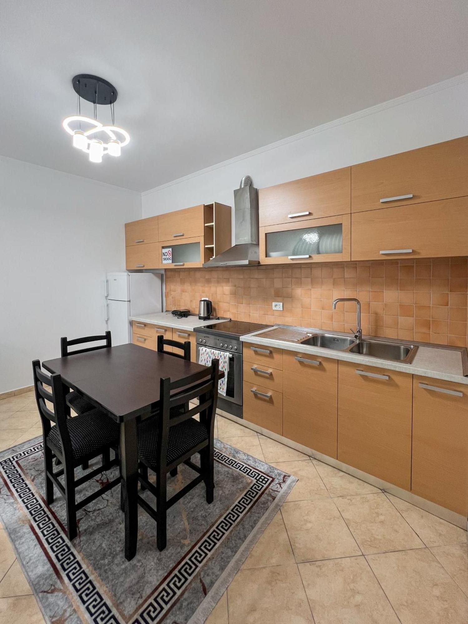 Tirana City Stay Apartments Ngoại thất bức ảnh