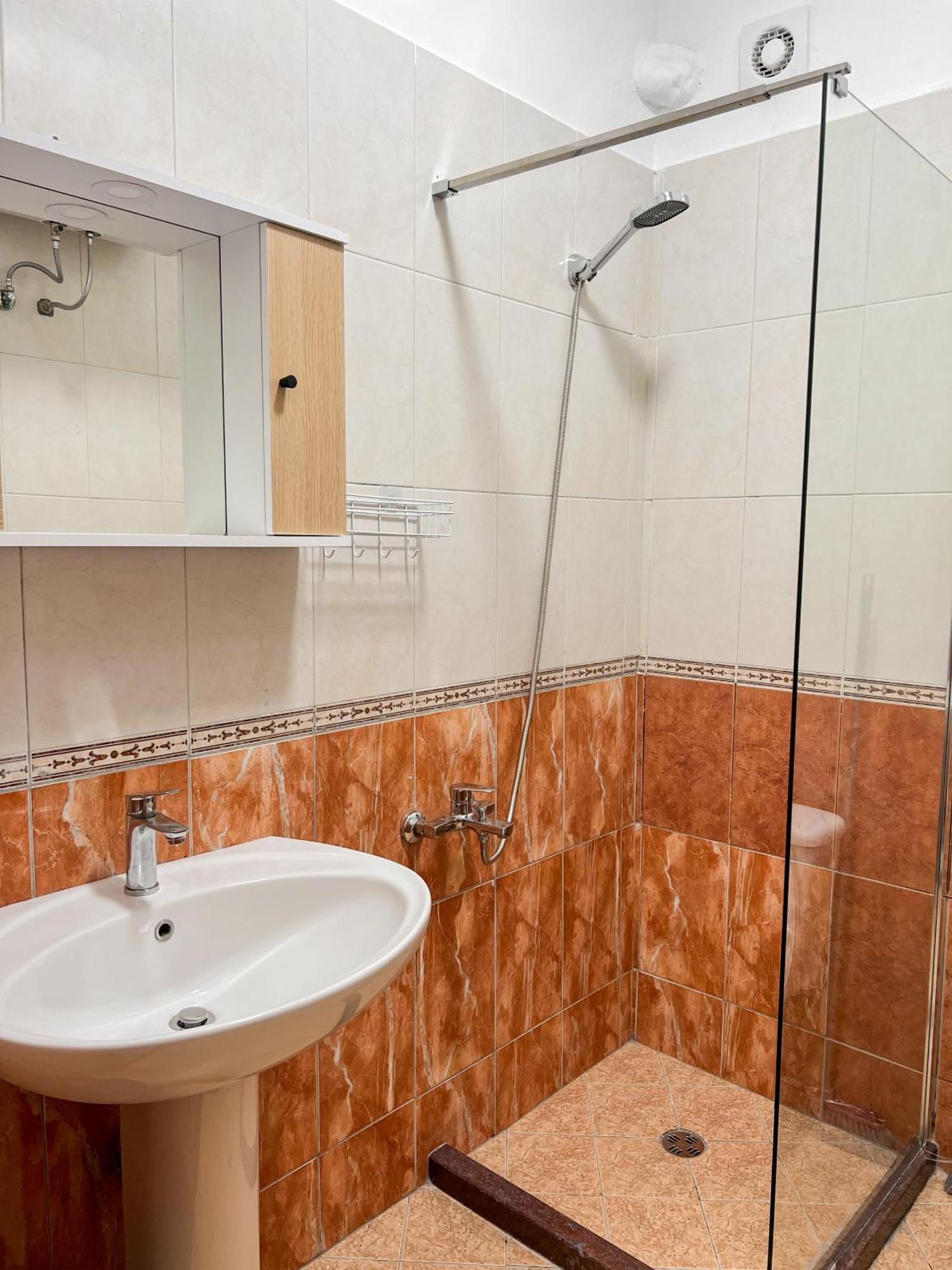Tirana City Stay Apartments Ngoại thất bức ảnh
